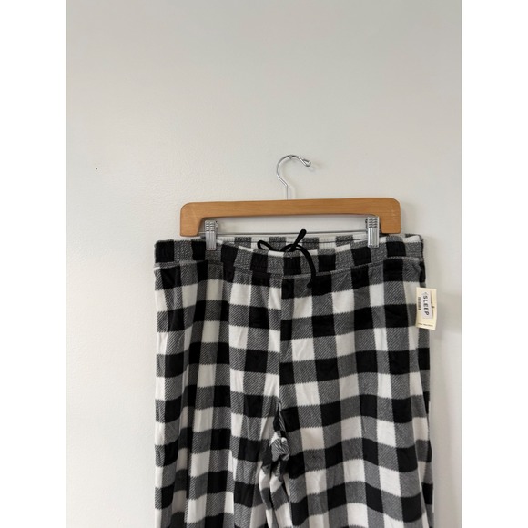 Aeropostale Women's Black & White Checkered Sleep Pants – Size Large – NWT - Picture 2 of 6